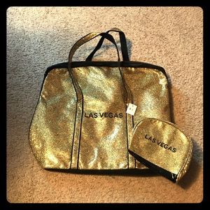 🔥 Vegas Weekend travel bag w/ cosmetic case